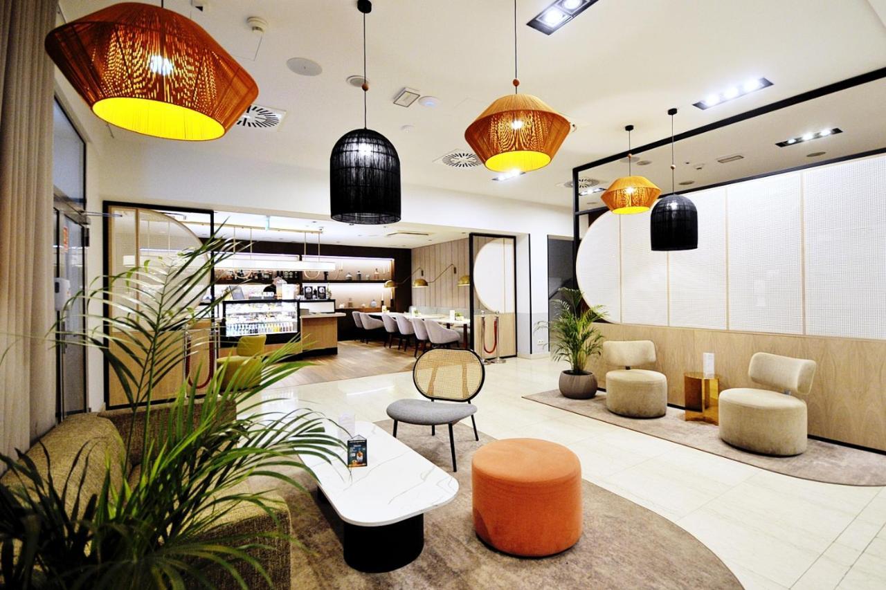 316 W Royal Tulip Sand 200 M Do Plazy Dobruk Apartamenty 科沃布热格 外观 照片